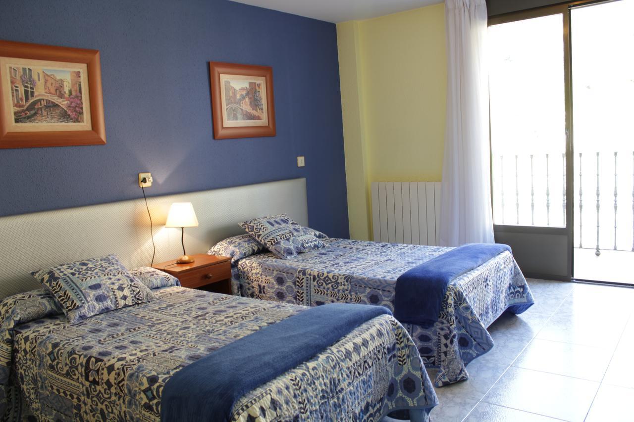 Hotel Parras Арнедийо Екстериор снимка